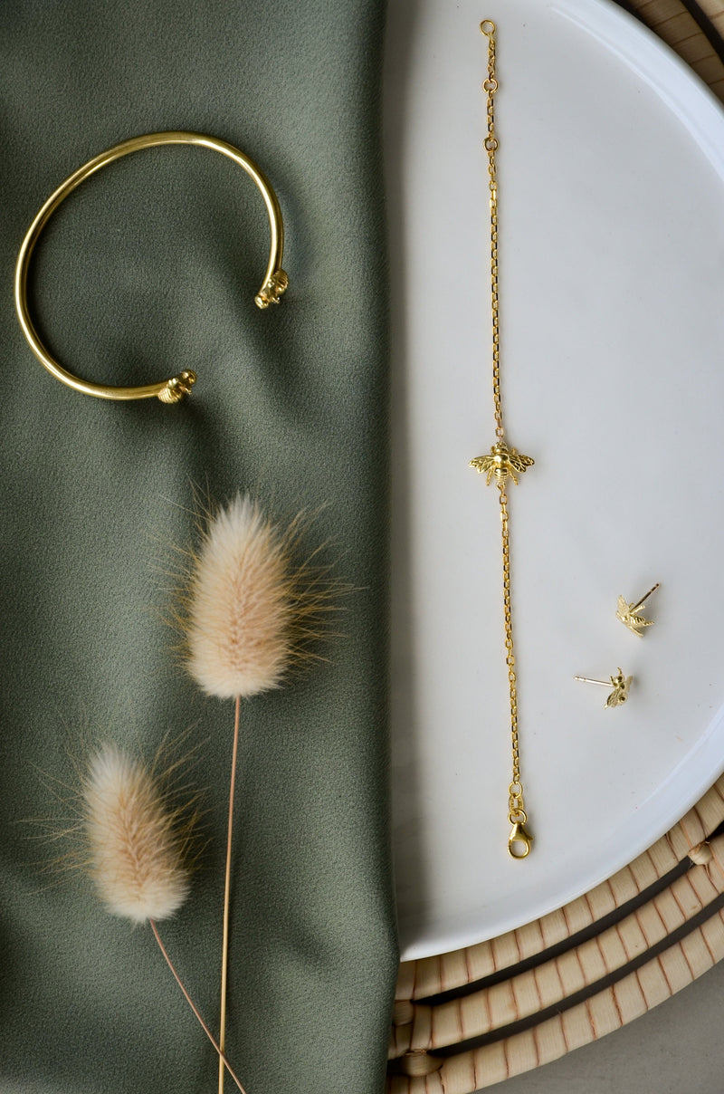 Bee Cuff (gold)