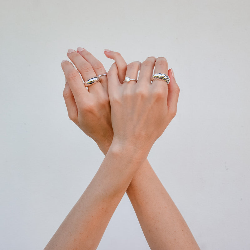 Croissant Ring (Silver)