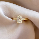 Bee Engagement Ring Oval™