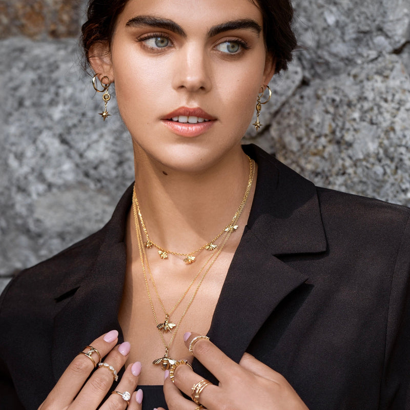 Bee Necklace Yellow Gold