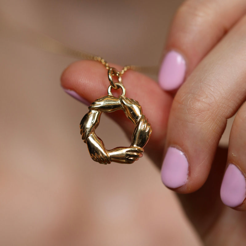 Ubuntu Circle Necklace (Gold)