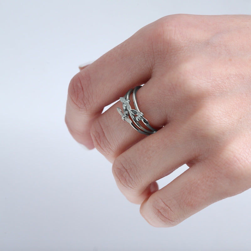 Bee Stacking Ring (silver)